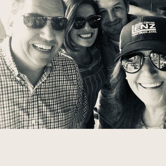 Meet your Posher, Jenna jeremy - Picture 1 of 1